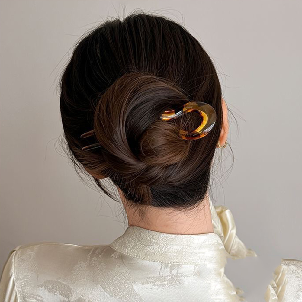 Grampo de Cabelo em Formato de - Tech Accessories For Women avaliação e preço